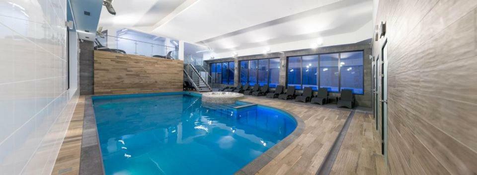 Apartament 4 Seasons- Basen Wewnetrzny,Jacuzzi,Sauna,Silownia I Kulkoland W Cenie!!! Kolobrzeg Ngoại thất bức ảnh